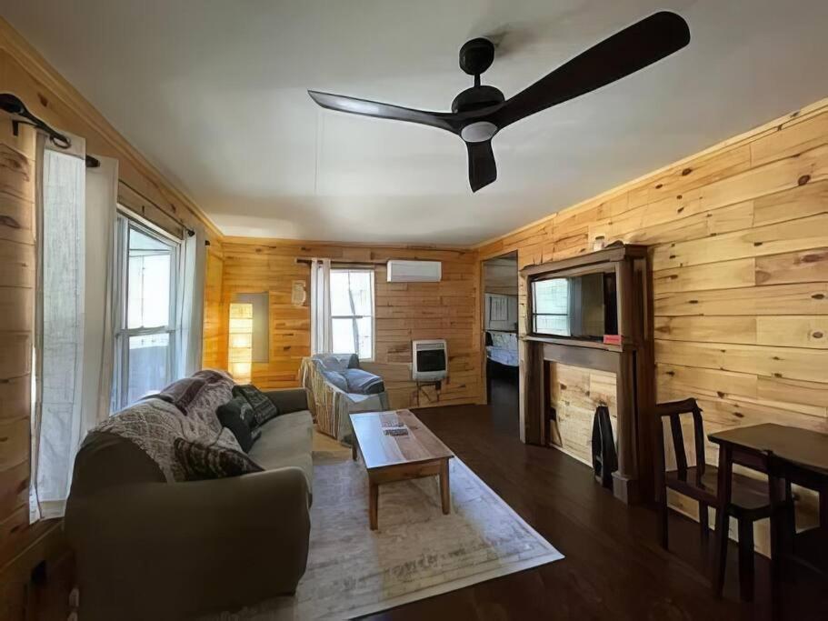 Cameron'S Cottage At The Lake Tallassee Buitenkant foto